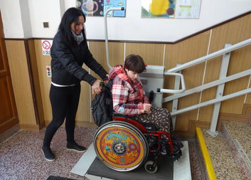 1. Miroslavská strojírna pomáhá Osobní asistenci