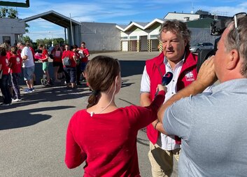 Týmy z Charity pomáhájí