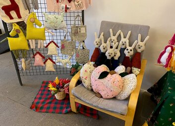 Výstava rukodělných výrobků je zahájena